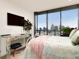 https://images.listonce.com.au/custom/160x/listings/42051-queensbridge-square-southbank-vic-3006/217/01090217_img_06.jpg?ldKJSCNWRTk