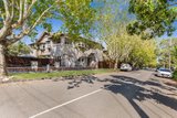 https://images.listonce.com.au/custom/160x/listings/4206-cotham-road-kew-vic-3101/743/01742743_img_01.jpg?3ev3RS_RW0c