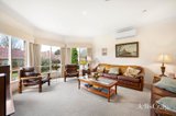 https://images.listonce.com.au/custom/160x/listings/421-25-cambridge-road-mooroolbark-vic-3138/738/01812738_img_02.jpg?_E1EKcOMdRw