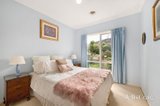 https://images.listonce.com.au/custom/160x/listings/421-25-cambridge-road-mooroolbark-vic-3138/738/01812738_img_08.jpg?5cgjCHx7DXg