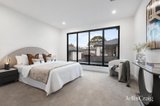 https://images.listonce.com.au/custom/160x/listings/421-inverell-avenue-mount-waverley-vic-3149/421/01747421_img_07.jpg?rFM2uJTpdh0