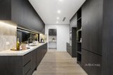 https://images.listonce.com.au/custom/160x/listings/421-inverell-avenue-mount-waverley-vic-3149/917/01720917_img_05.jpg?7g3Aet7xQZo
