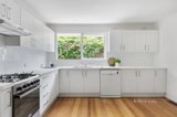 https://images.listonce.com.au/custom/160x/listings/421-tollington-avenue-malvern-east-vic-3145/017/01644017_img_06.jpg?Kwp4U4WHjvs