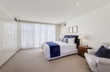 https://images.listonce.com.au/custom/160x/listings/421-wallace-avenue-toorak-vic-3142/487/00613487_img_06.jpg?21Lqr2QTPgw