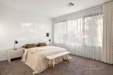 https://images.listonce.com.au/custom/160x/listings/422-faversham-road-canterbury-vic-3126/294/01704294_img_13.jpg?IpNyZ2r_2ak