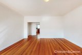https://images.listonce.com.au/custom/160x/listings/422-pine-avenue-elwood-vic-3184/592/01817592_img_15.jpg?-JJR9tI4_aM