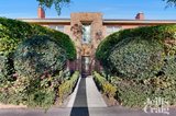 https://images.listonce.com.au/custom/160x/listings/422-riversdale-road-hawthorn-vic-3122/754/01716754_img_08.jpg?CtWsZ9hi1kA