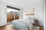 https://images.listonce.com.au/custom/160x/listings/422-roxby-street-manifold-heights-vic-3218/620/01740620_img_03.jpg?x2xmAjPtHjA