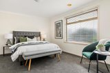 https://images.listonce.com.au/custom/160x/listings/422-scovell-crescent-maidstone-vic-3012/257/01537257_img_06.jpg?lY-2kpFfd8M