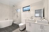 https://images.listonce.com.au/custom/160x/listings/422-unsworth-road-ringwood-north-vic-3134/877/01900877_img_08.jpg?5_gHIw0QSc0