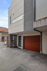 https://images.listonce.com.au/custom/160x/listings/4222-dryburgh-street-north-melbourne-vic-3051/903/01448903_img_15.jpg?A8WJi6FiIVc