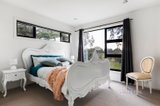 https://images.listonce.com.au/custom/160x/listings/4229-banksia-street-ivanhoe-vic-3079/320/01260320_img_06.jpg?aTifxNOR5tI