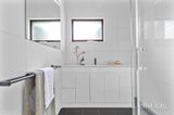 https://images.listonce.com.au/custom/160x/listings/423-bamfield-road-heidelberg-heights-vic-3081/137/01819137_img_06.jpg?9IjD67lZ06U