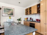 https://images.listonce.com.au/custom/160x/listings/423-carmen-street-newport-vic-3015/359/01202359_img_03.jpg?lrKochBeS7A