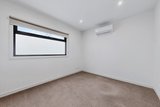 https://images.listonce.com.au/custom/160x/listings/423-francesca-street-mont-albert-vic-3129/706/01844706_img_07.jpg?gjMwz2Dkc60