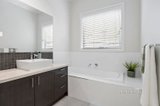 https://images.listonce.com.au/custom/160x/listings/423-liverpool-road-kilsyth-vic-3137/627/01594627_img_09.jpg?hP6bMrYOHoc