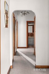 https://images.listonce.com.au/custom/160x/listings/423-moreland-road-pascoe-vale-south-vic-3044/185/01913185_img_10.jpg?3sfss8GXtJ0