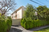 https://images.listonce.com.au/custom/160x/listings/423-raleigh-street-malvern-vic-3144/011/00625011_img_01.jpg?OuupY3WEYr4