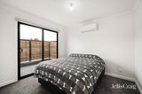 https://images.listonce.com.au/custom/160x/listings/423-rouke-street-lilydale-vic-3140/051/01772051_img_08.jpg?xswq1m7cPYk