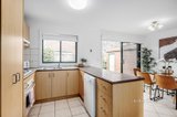 https://images.listonce.com.au/custom/160x/listings/42305-canterbury-road-forest-hill-vic-3131/105/01551105_img_04.jpg?ZPAUP3zjtnQ