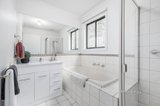 https://images.listonce.com.au/custom/160x/listings/42305-canterbury-road-forest-hill-vic-3131/105/01551105_img_06.jpg?HyHsZGnDv2A