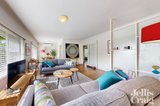 https://images.listonce.com.au/custom/160x/listings/424-highbury-grove-kew-vic-3101/416/01950416_img_02.jpg?aeFeDrxpJHo