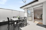 https://images.listonce.com.au/custom/160x/listings/424-irvine-crescent-brunswick-west-vic-3055/172/01813172_img_08.jpg?VZeGiZoW7hc