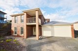 https://images.listonce.com.au/custom/160x/listings/424-nicholson-street-black-hill-vic-3350/529/01576529_img_15.jpg?Dg5LoNQhRpc