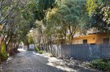 https://images.listonce.com.au/custom/160x/listings/424-rosella-street-murrumbeena-vic-3163/939/01261939_img_09.jpg?CXwp2rt_v1I