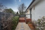https://images.listonce.com.au/custom/160x/listings/424-shepherd-street-surrey-hills-vic-3127/694/01808694_img_11.jpg?pfTx3xEWCA8