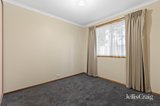 https://images.listonce.com.au/custom/160x/listings/424-spencer-street-sebastopol-vic-3356/549/01937549_img_03.jpg?8DG-Dgn7D2E