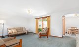 https://images.listonce.com.au/custom/160x/listings/4245-rosanna-road-rosanna-vic-3084/709/01700709_img_05.jpg?VZpEvZ1toYM