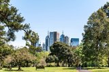 https://images.listonce.com.au/custom/160x/listings/4246-albert-st-east-melbourne-vic-3002/625/01680625_img_09.jpg?ECjkO-GpoXQ