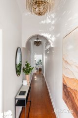 https://images.listonce.com.au/custom/160x/listings/425-dorcas-street-south-melbourne-vic-3205/652/01904652_img_02.jpg?0rdY-9bkWFY
