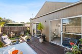 https://images.listonce.com.au/custom/160x/listings/425-noble-street-barwon-heads-vic-3227/749/01895749_img_08.jpg?ISfgNLG7bfU
