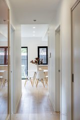 https://images.listonce.com.au/custom/160x/listings/4257-gillies-street-fairfield-vic-3078/160/00690160_img_03.jpg?hdq_bGQ7aVE