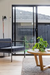 https://images.listonce.com.au/custom/160x/listings/4257-gillies-street-fairfield-vic-3078/160/00690160_img_04.jpg?-0vI6K6ixfo