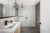 https://images.listonce.com.au/custom/160x/listings/4257-gillies-street-fairfield-vic-3078/160/00690160_img_09.jpg?ccRTUO-Yi94