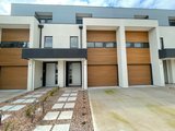 https://images.listonce.com.au/custom/160x/listings/4259-bellerine-street-south-geelong-vic-3220/115/01915115_img_03.jpg?hcHNMLZ94Yc