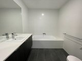 https://images.listonce.com.au/custom/160x/listings/4259-bellerine-street-south-geelong-vic-3220/115/01915115_img_14.jpg?Xi0CdLOCO-U