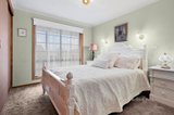 https://images.listonce.com.au/custom/160x/listings/426-28-camp-street-daylesford-vic-3460/622/01389622_img_04.jpg?glXAKB22XiA