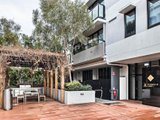 https://images.listonce.com.au/custom/160x/listings/426-barkly-street-brunswick-east-vic-3057/563/00958563_img_11.jpg?ryWXCXgRZGg