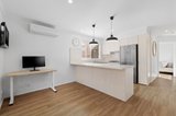 https://images.listonce.com.au/custom/160x/listings/426-haig-street-croydon-vic-3136/158/01900158_img_04.jpg?LPSS1iph9ig