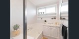 https://images.listonce.com.au/custom/160x/listings/426-high-street-bayswater-vic-3153/173/01915173_img_03.jpg?qPeJV4-tHsI