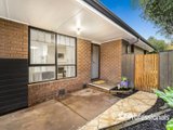 https://images.listonce.com.au/custom/160x/listings/426-lusher-road-croydon-vic-3136/904/01525904_img_13.jpg?KyEbaLJNpsY