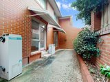 https://images.listonce.com.au/custom/160x/listings/427-fairholm-grove-camberwell-vic-3124/395/01904395_img_08.jpg?u2xfrgxVCBo