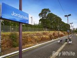 https://images.listonce.com.au/custom/160x/listings/427-grenfell-road-mount-waverley-vic-3149/923/01658923_img_06.jpg?yvl5GmbNs_0