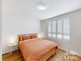 https://images.listonce.com.au/custom/160x/listings/427-newry-street-windsor-vic-3181/961/01751961_img_05.jpg?Yv_s-Z7Ns1w