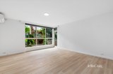 https://images.listonce.com.au/custom/160x/listings/4272-williams-rd-toorak-vic-3141/516/01771516_img_01.jpg?bYKUdrw8XpY