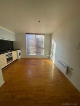 https://images.listonce.com.au/custom/160x/listings/4280-cardigan-street-carlton-vic-3053/947/01747947_img_01.jpg?khXxUsIH82E